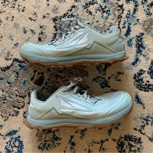 Altra Lone Peak 5 - Women’s 10